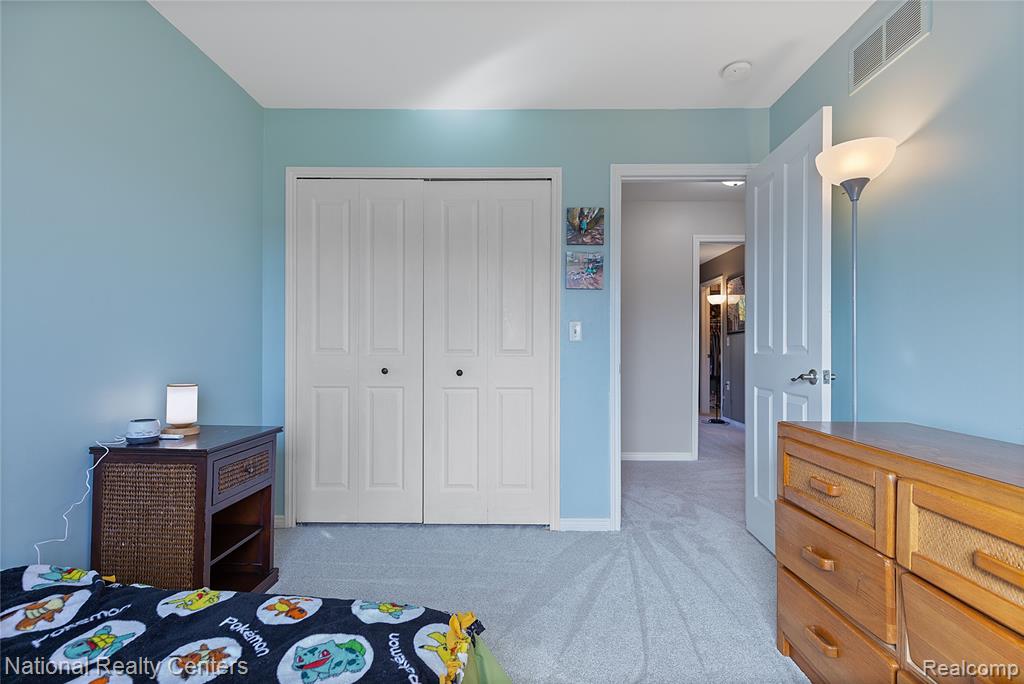50049 Dove Lane, Chesterfield, MI — Photo 29