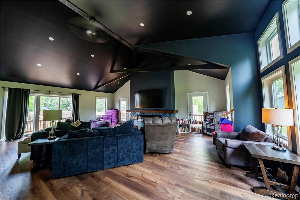12100 Wilson Drive, Carleton, MI 48117 — Photo 16