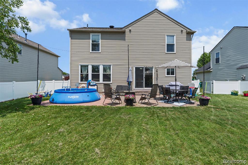 7168 Roxbury Drive, Ypsilanti, MI 48197 — Photo 29
