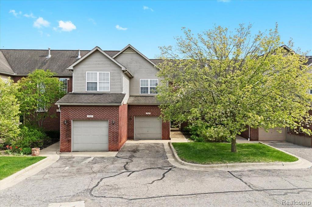 5949 HIGH POINT COURT, Brighton, MI 48116 — Photo 29