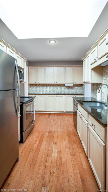 48451 LANCE CREEK, Shelby Twp, MI 48315 — Photo 7