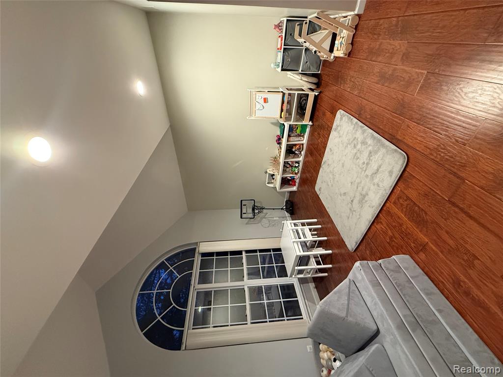 5872 Three Ponds Court, West Bloomfield, MI 48324 — Photo 11