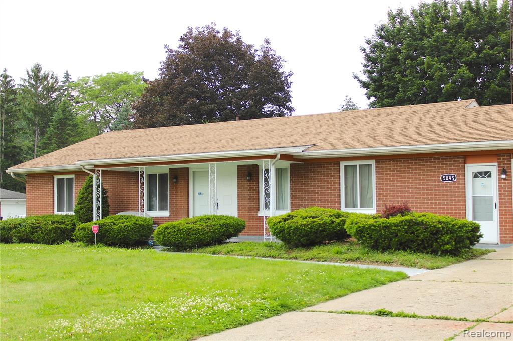 5095 Camborne Court, Flint, MI 48504 — Photo 6