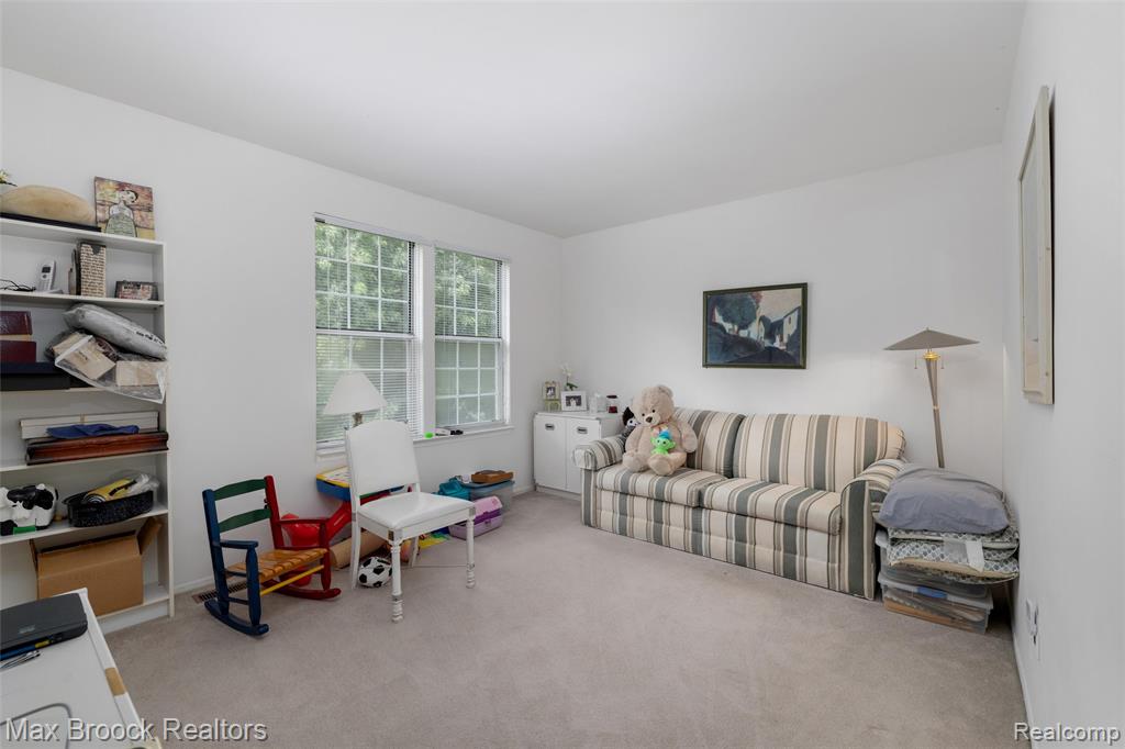 5495 Kingsfield Drive, West Bloomfield, MI — Photo 29