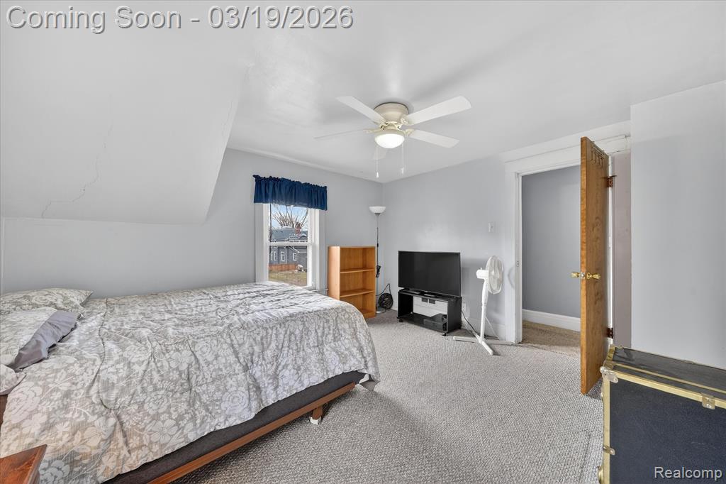 33 Ferrin Place, Mount Clemens, MI 48043 — Photo 25