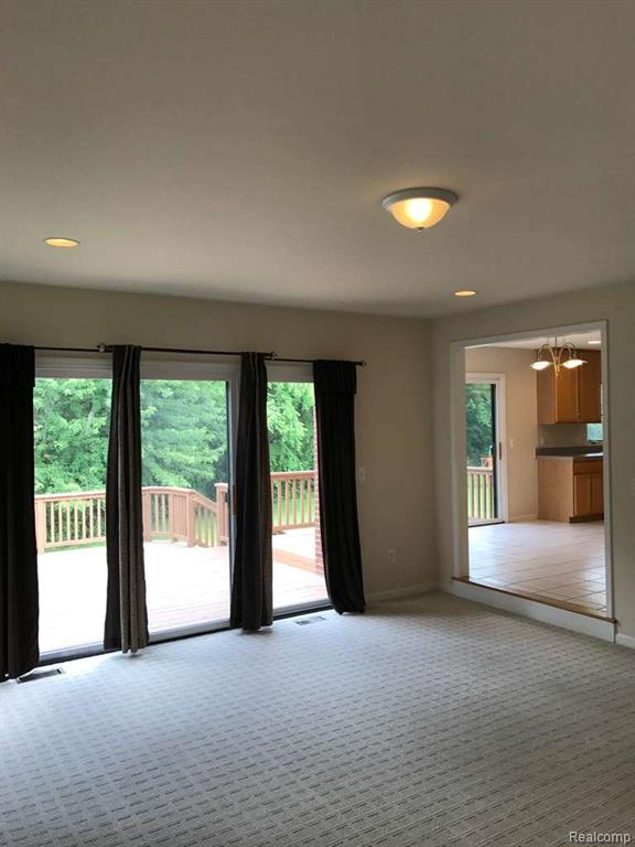 7782 Watford Drive, West Bloomfield, MI — Photo 6