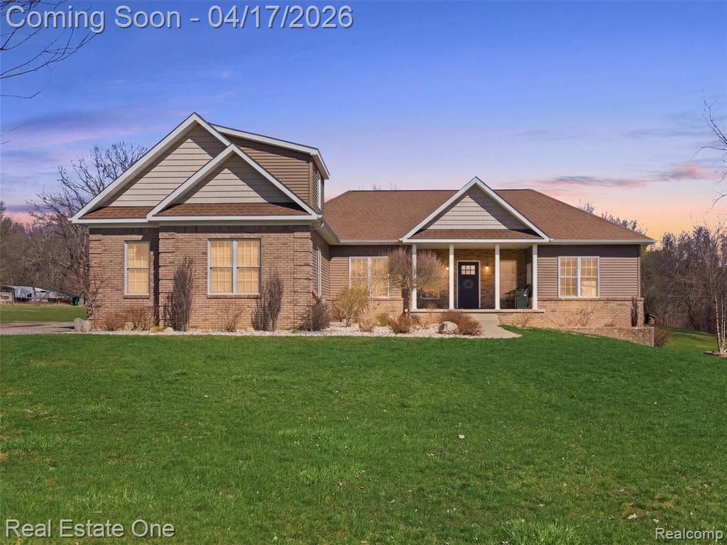 2385 S Sashabaw Road, Ortonville, MI 48462 — front exterior