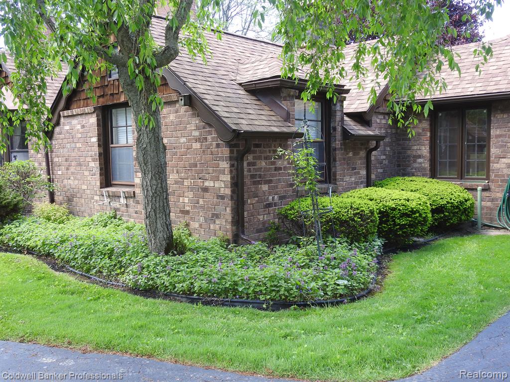 2103 E NEWARK Road, Lapeer, MI 48446 — Photo 84