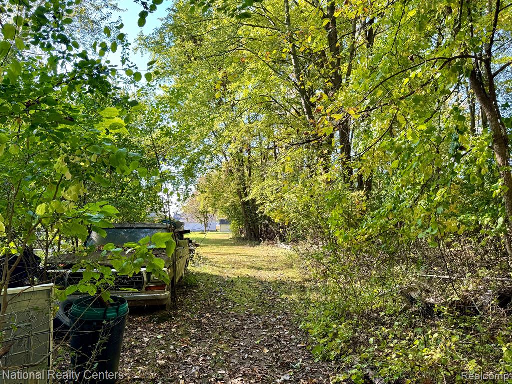 7683 BECK Road, Belleville, MI 48111 — Photo 8