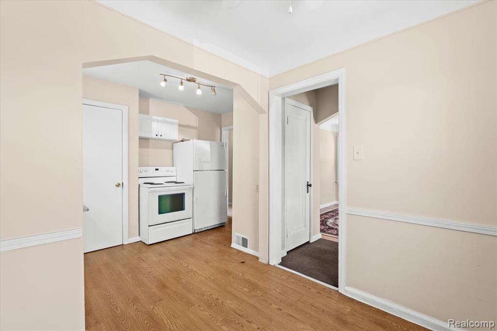 7241 PAYNE Avenue, Dearborn, MI 48126 — Photo 13