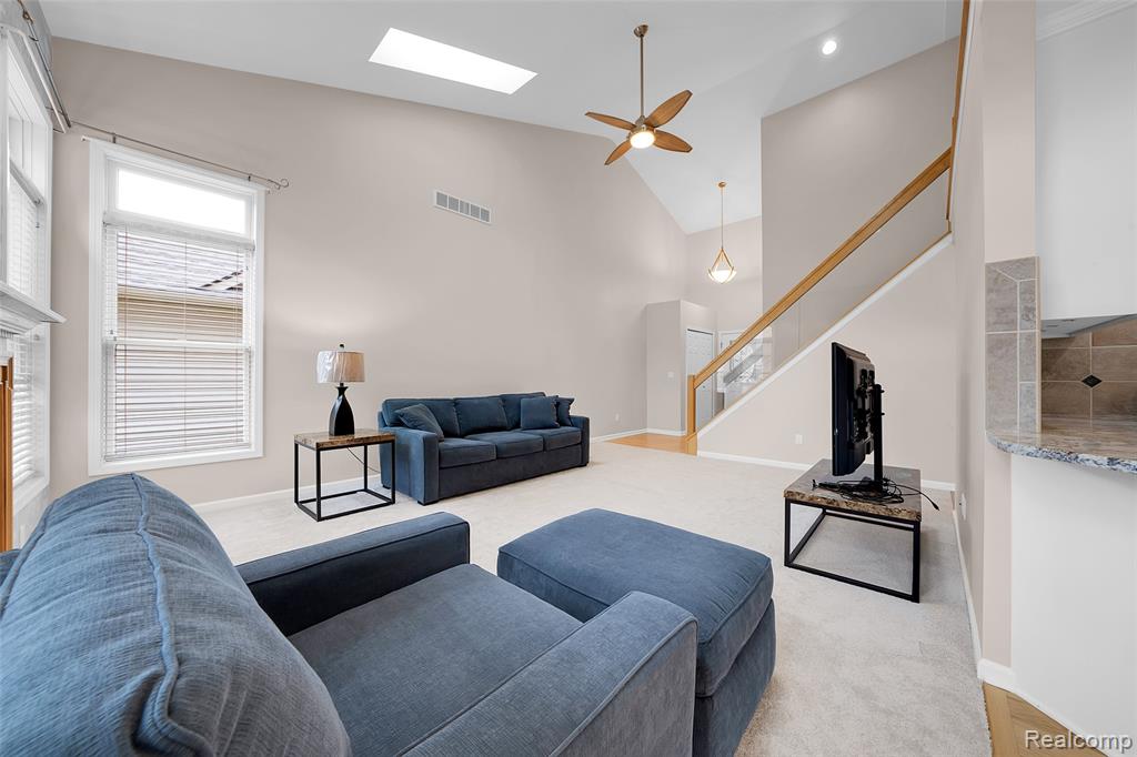 5729 Windspirit Court, 36, Waterford, MI 48327 — Photo 8