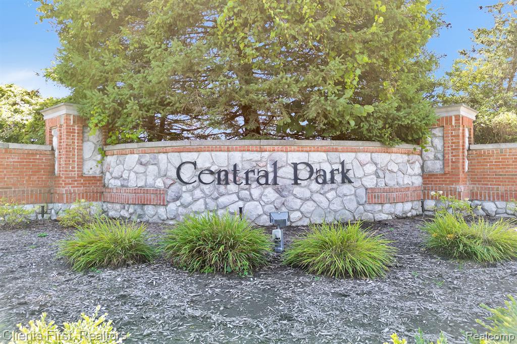 47755 VISTAS CIRCLE Drive N, Canton, MI 48188 — Photo 37