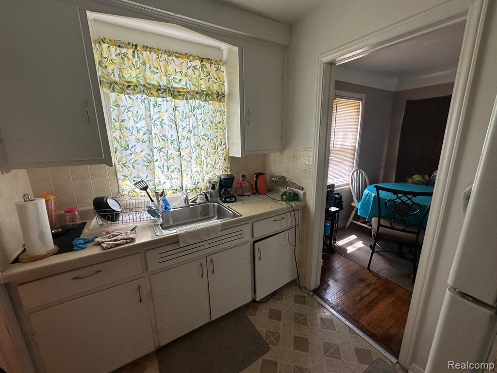 8036 BRAMELL, Redford, MI 48239 — Photo 5