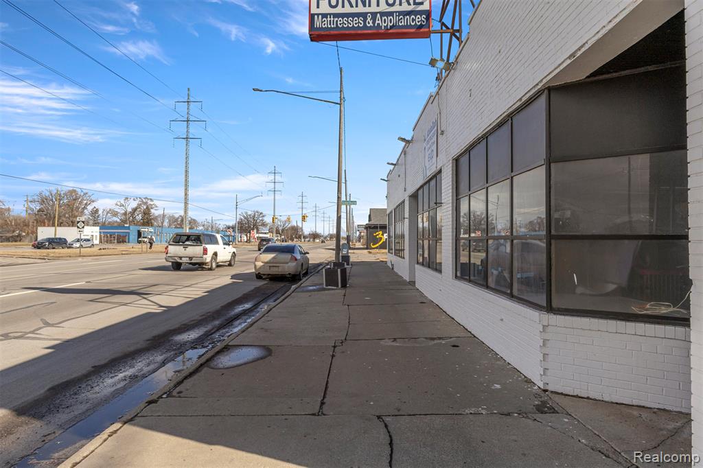 12732 E 8 Mile Road, Detroit, MI 48205 — Photo 30