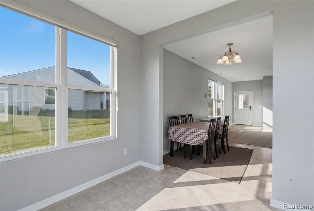 9370 Sand Hill Drive, Grand Blanc, MI 48439 — Photo 11