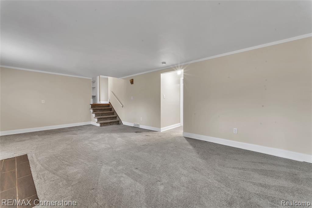 6797 Chirrewa Street, Westland, MI — Photo 19