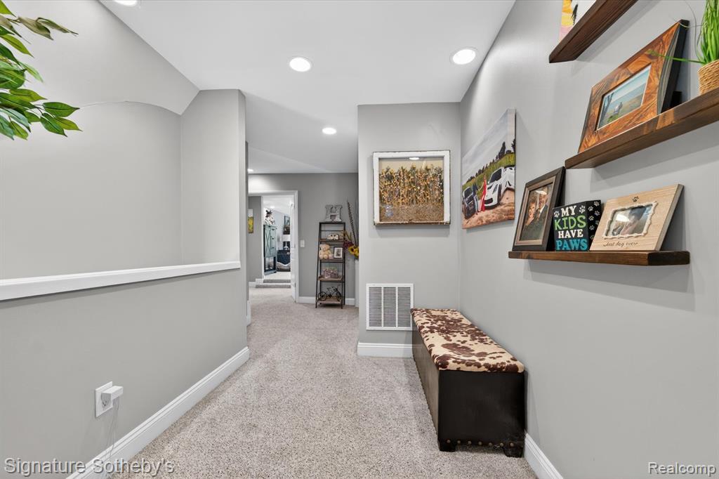 30650 Lahser Road, Beverly Hills, MI 48025 — Photo 47