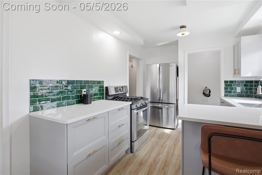 20508 Fox, Redford, MI 48240 — Photo 23