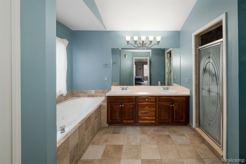 1479 HENDRIE, Canton, MI 48187 — Photo 20