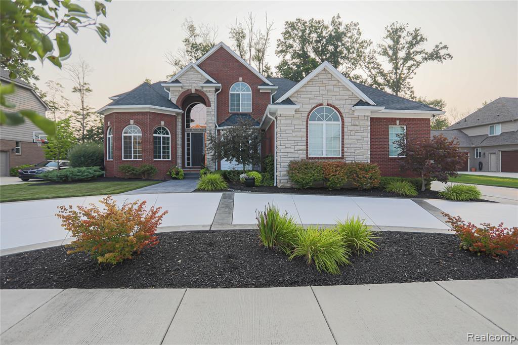 55761 Timbers Edge Drive, Shelby Twp, MI 48316 — front exterior