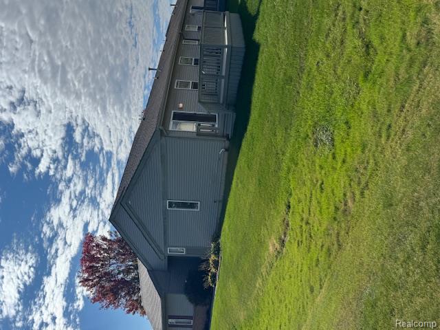 4313 Eagle Lane, 80, Burton, MI 48519 — Photo 4