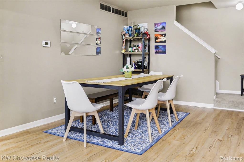 9519 Lakeside Drive, 91, Ypsilanti, MI 48197 — Photo 5