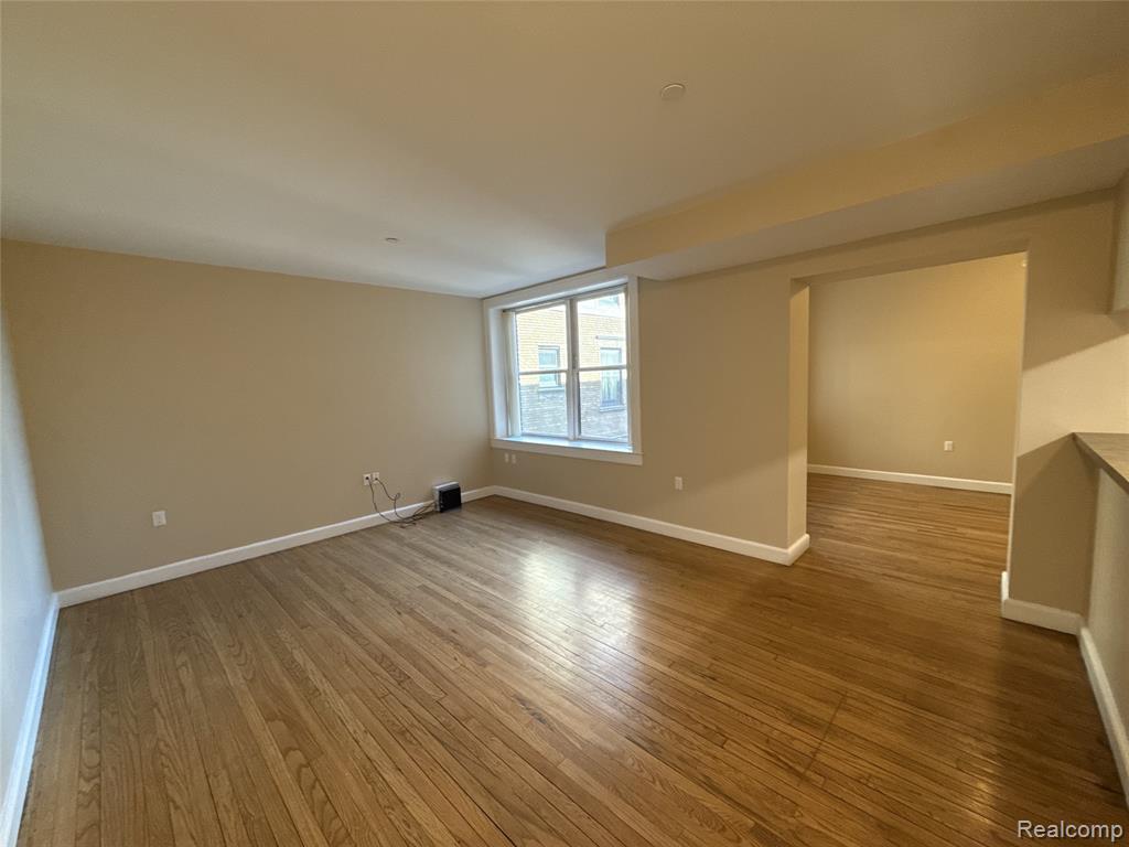 680 Delaware Street, Detroit, MI 48202 — Photo 2