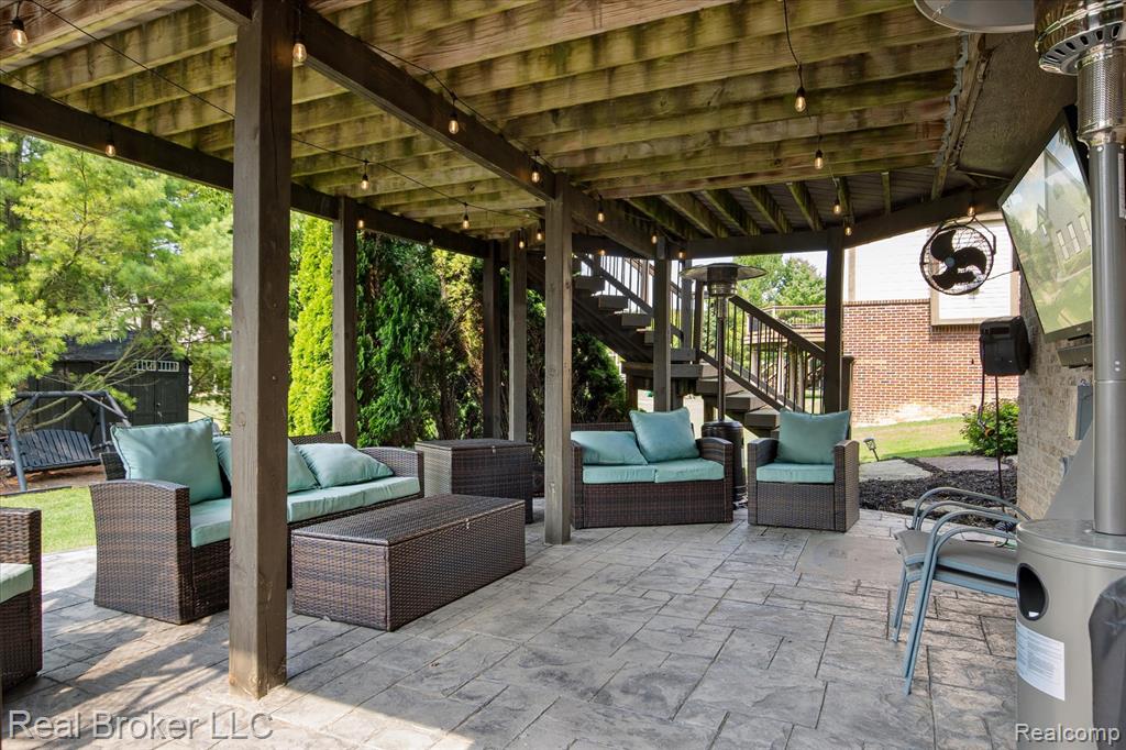 8567 Hummingbird, Commerce Twp, MI 48382 — Photo 49