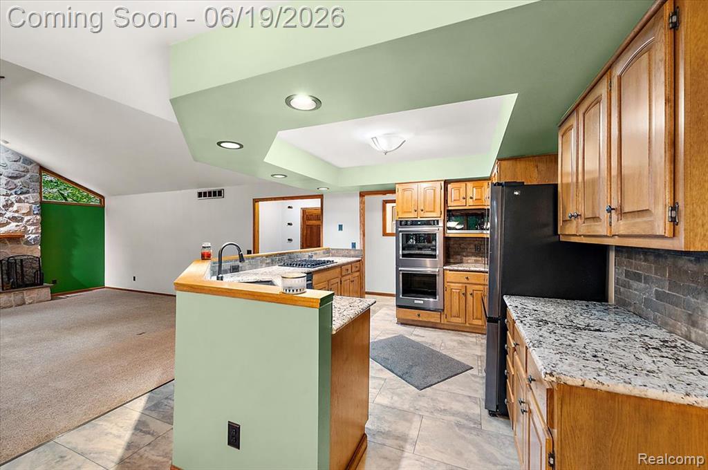 670 Rolling Acres Drive, Ortonville, MI 48462 — Photo 17