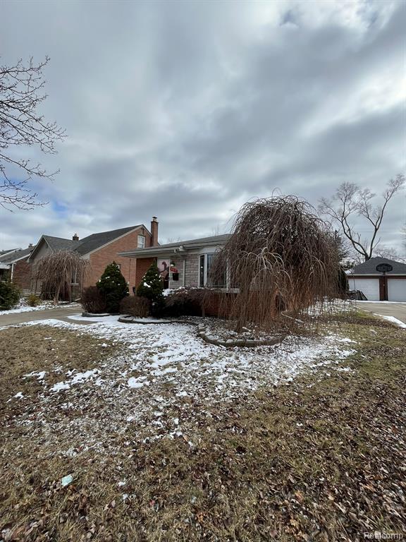969 HARRISON Boulevard, Lincoln Park, MI 48146 — Photo 3