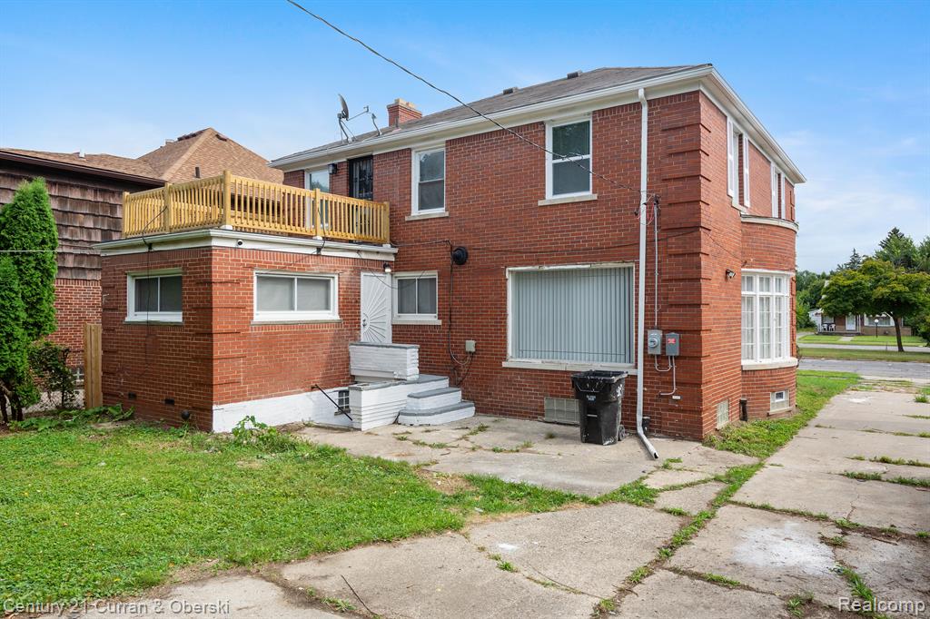 8771 E OUTER Drive, Detroit, MI 48213 — Photo 35