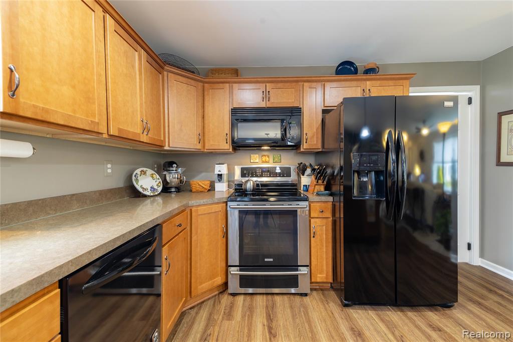 40880 Willis Road, Belleville, MI 48111 — Photo 12