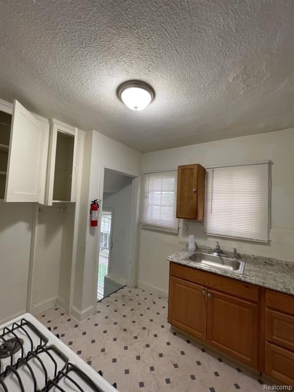 9137 Birwood Street - Photo 5