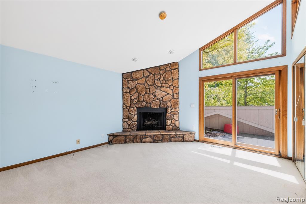 8027 Berkshire Drive, Grosse Ile, MI 48138 — Photo 25