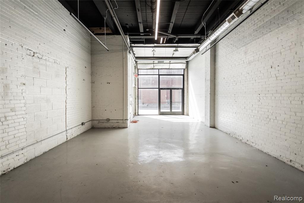 1357 Division Street - Photo 3