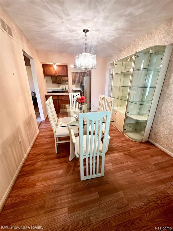 21220 W Glen Haven Circle, Novi, MI 48167 — Photo 9