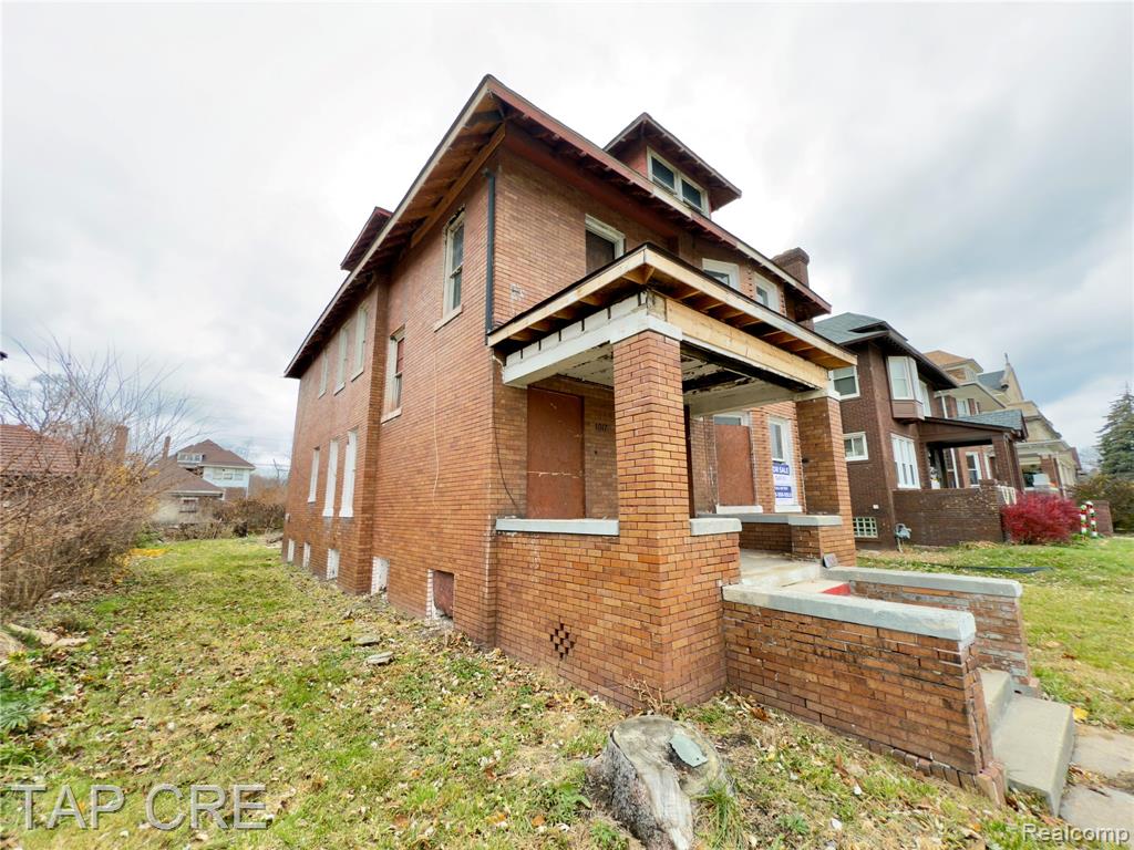 1017 E Grand Boulevard, Detroit, MI 48207 — Photo 21