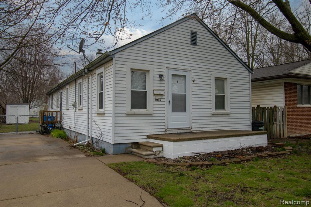 4016 JACKSON Street, Dearborn Heights, MI 48125 — Photo 2