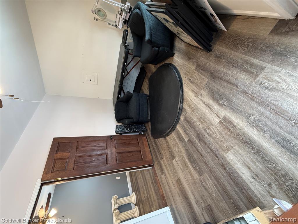 402 EAST Street, Rochester, MI 48307 — Photo 16