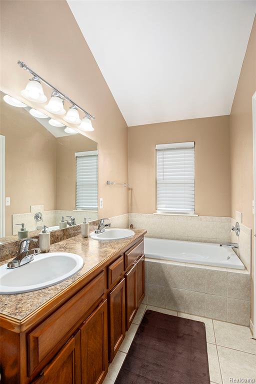 5975 Windemere Lane, Shelby Twp, MI 48316 — Photo 16