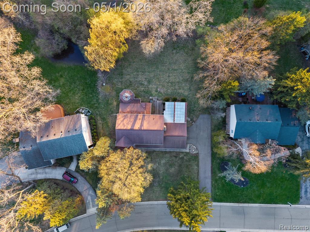 5686 Stratford Drive, West Bloomfield, MI — Photo 47