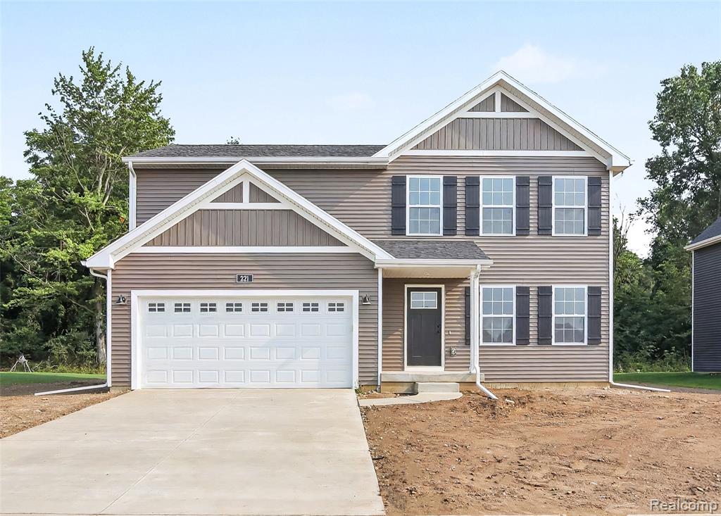 221 Wildflower Drive, Hillsdale, MI 49242