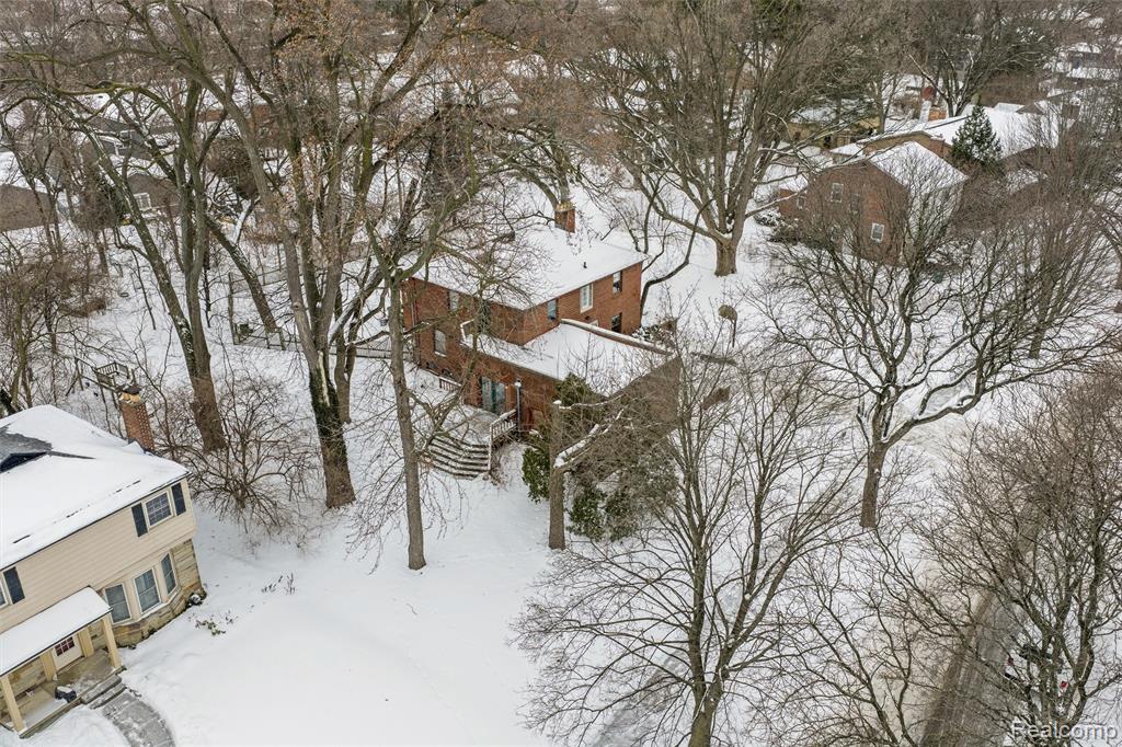 12935 Victoria Avenue, Huntington Woods, MI — Photo 45