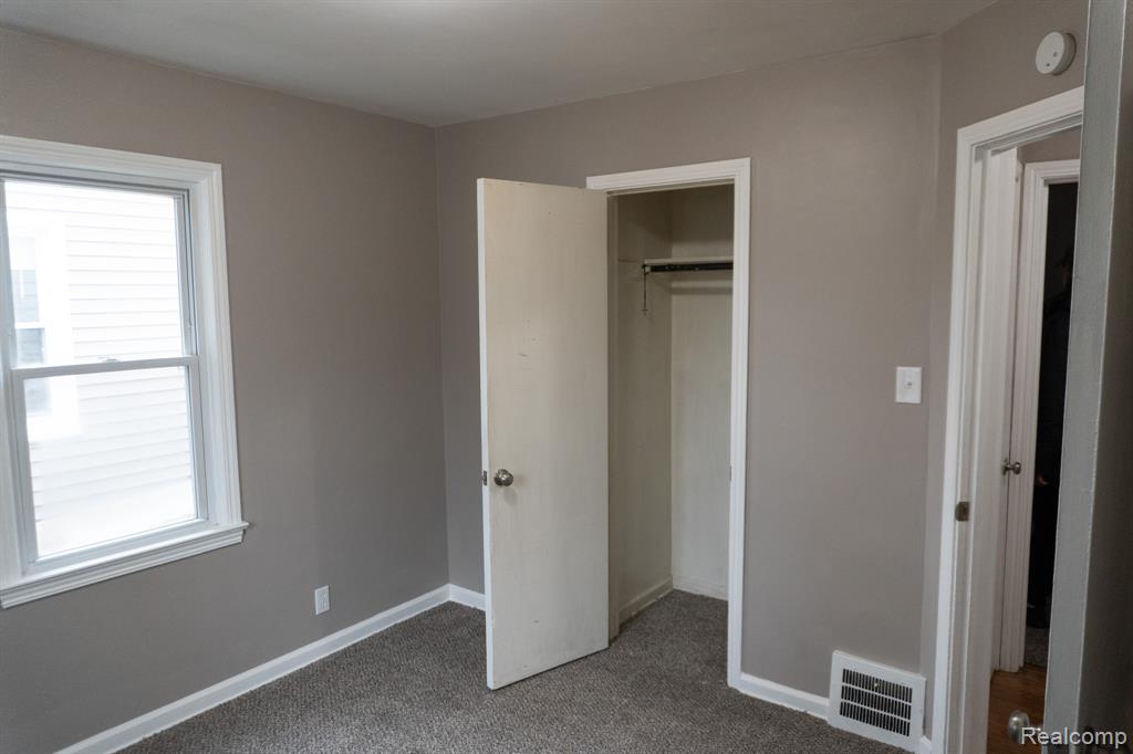 737 Campbell Street, Flint, MI 48507 — Photo 21