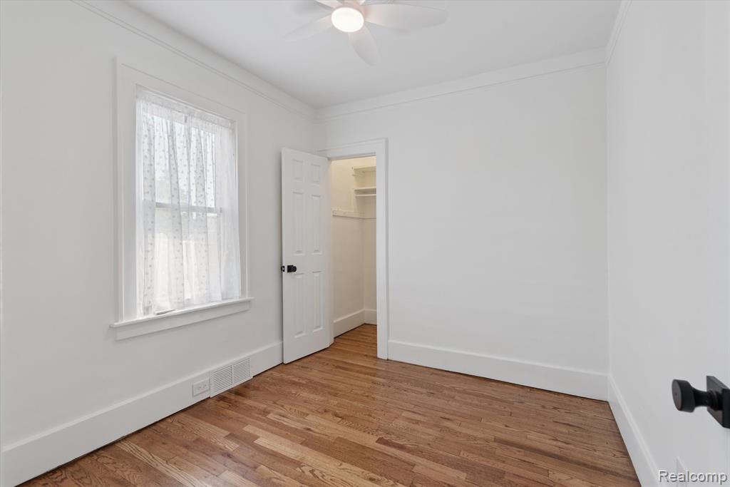 517 Emmons Boulevard, Wyandotte, MI 48192 — Photo 34