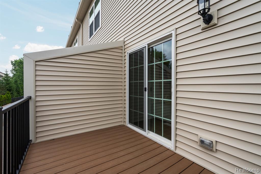 502 Village Lane, Milford, MI 48381 — Photo 39