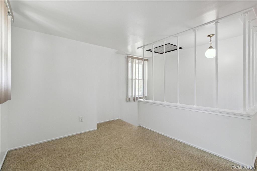 6918 Gilman Street, Garden City, MI — Photo 13