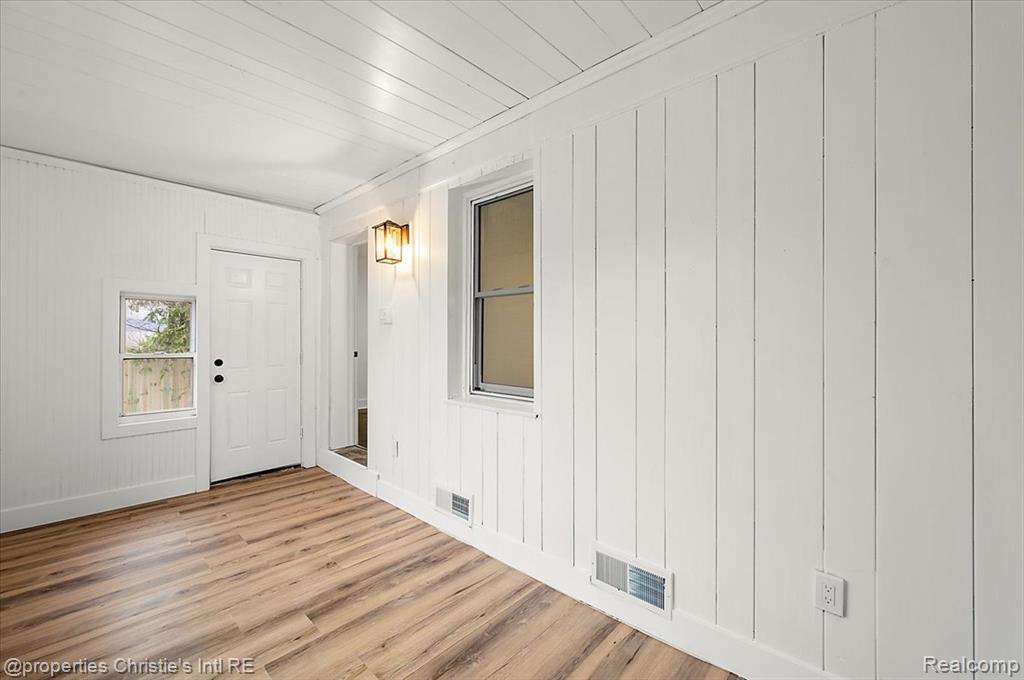 5040 Balfour Road, Detroit, MI 48224 — Photo 22
