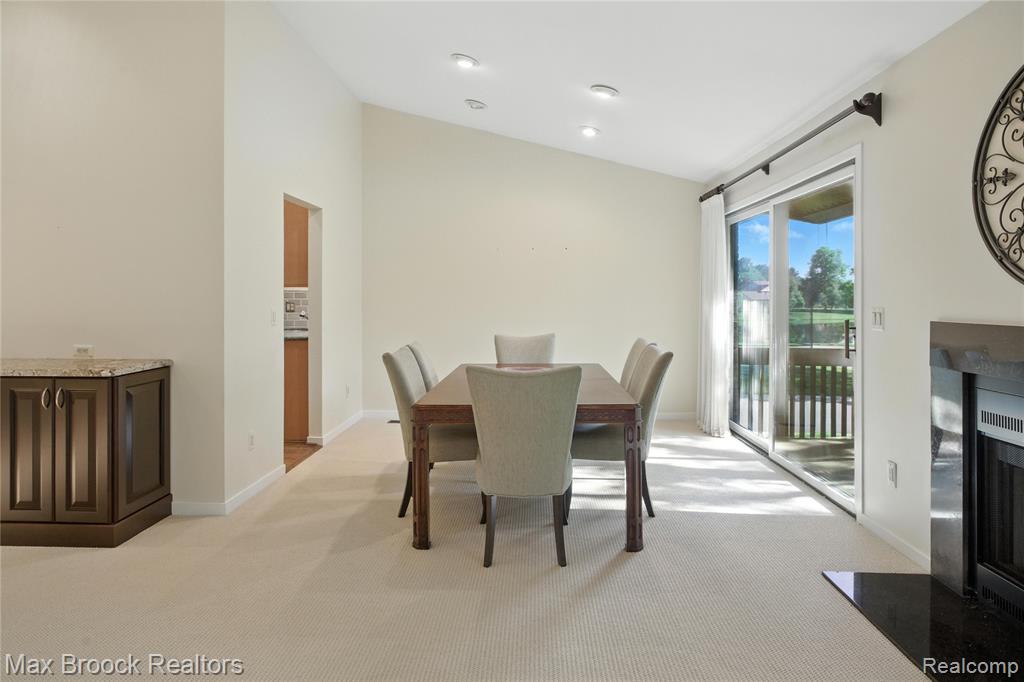4185 Foxpointe Drive, West Bloomfield, MI 48323 — Photo 11