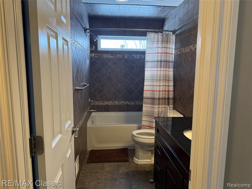 43662 Amber Court, Canton, MI 48188 — Photo 28